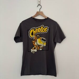 Cheetos Chester Cheetah Graphic T-Shirt - Mens Size Medium 90s Retro Inspired